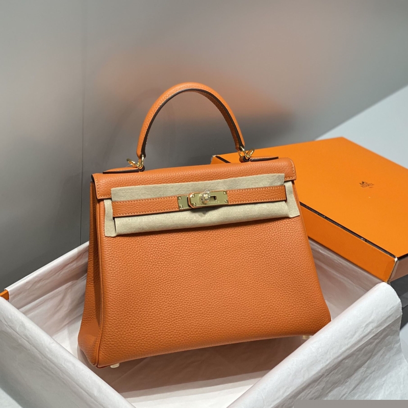 H**mes kelly bags